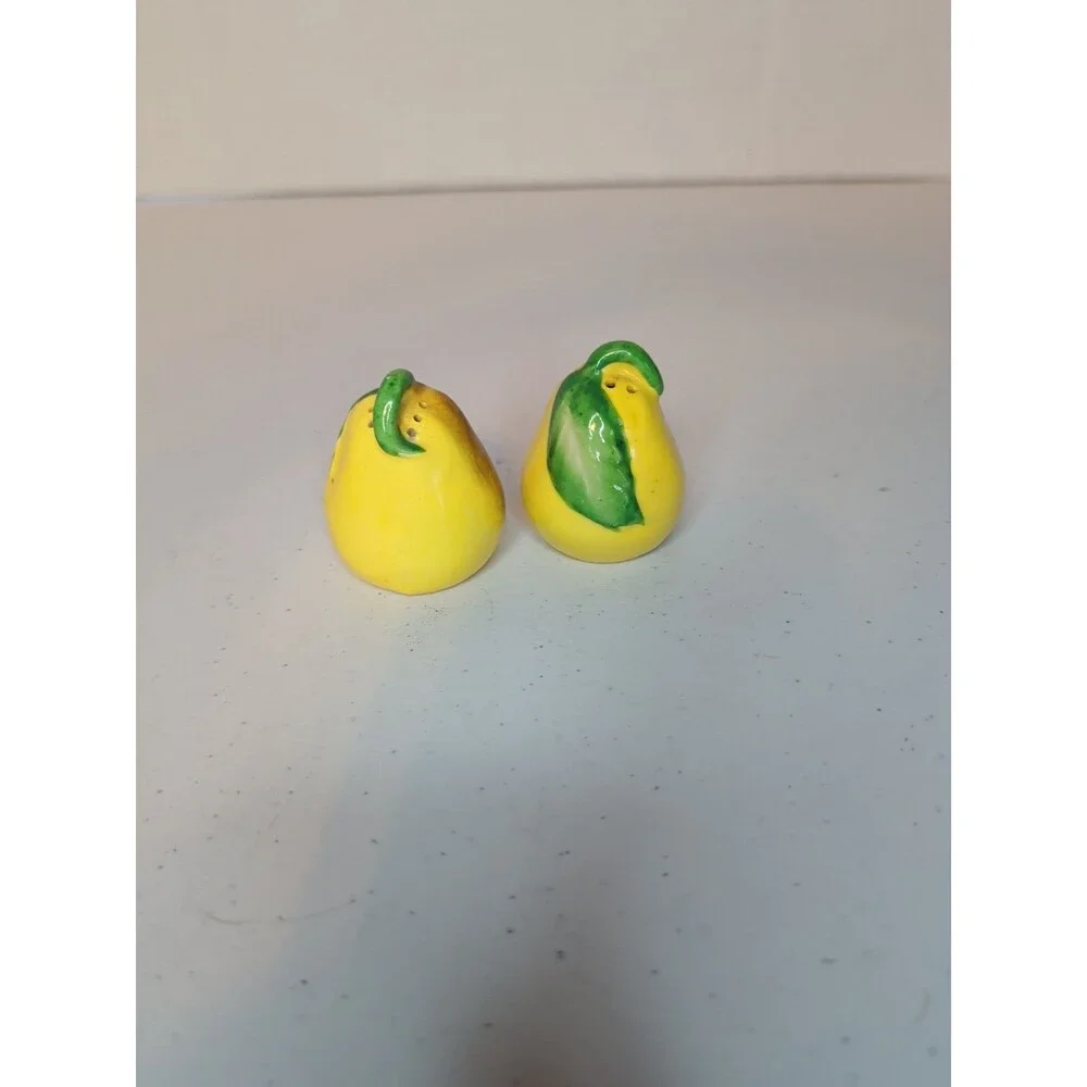 Vintage Mini 2” Yellow Pear Salt & Pepper Shakers Japan Ceramic Hand Painted